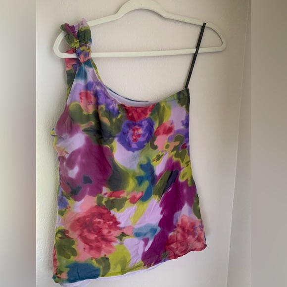Bebe Floral One Shoulder Blouse - Picture 3 of 6